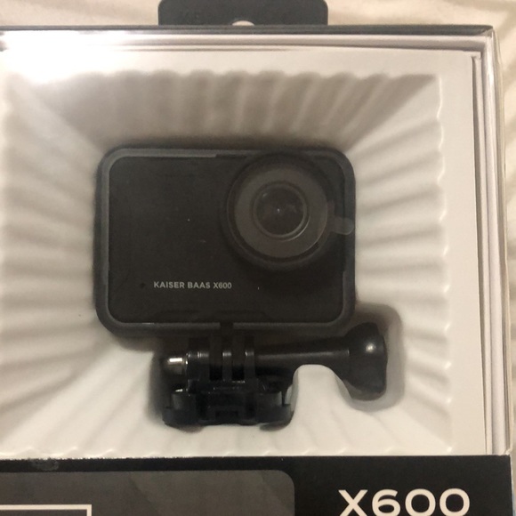 Waterproof camera - Picture 2 of 4